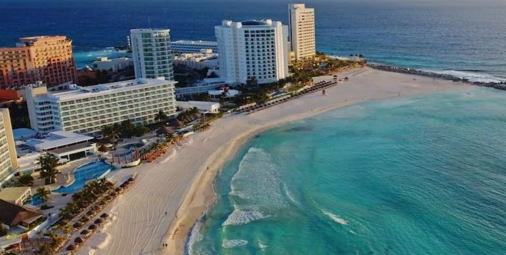 Allegiant Air Cancun Office in Mexico