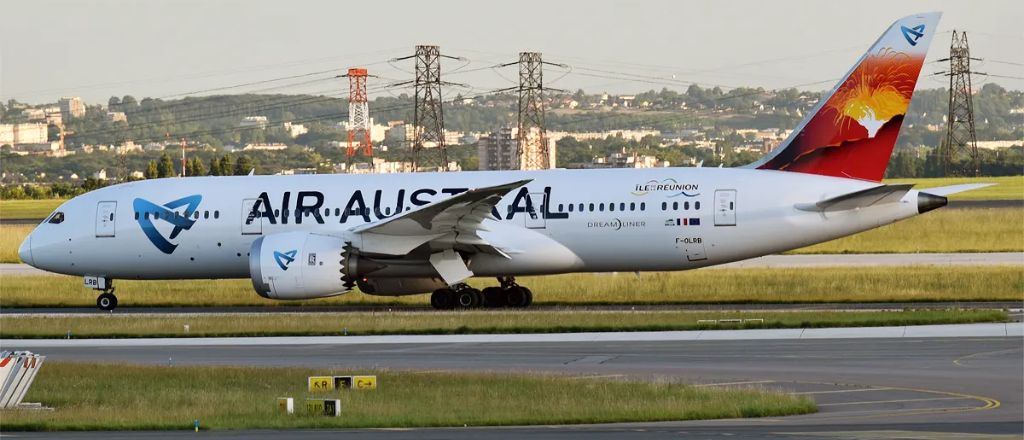 Air Austral O.R. Tambo International Airport Terminal (JNB)